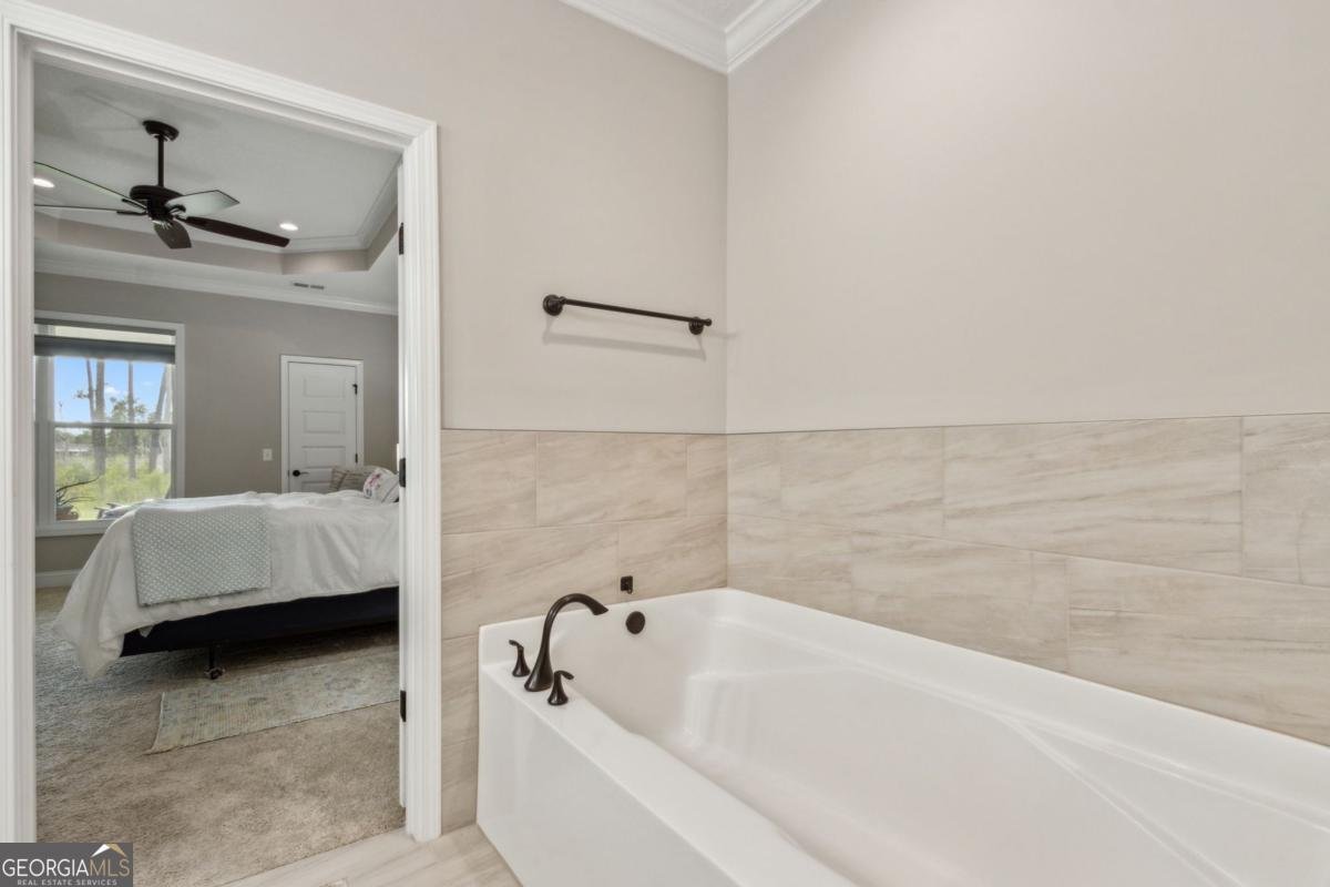 129 Ryan Nicholas Drive Kingsland - 33