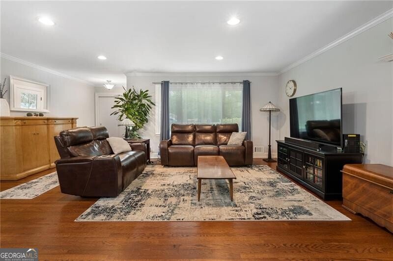 3355 Embry Circle Atlanta - 1