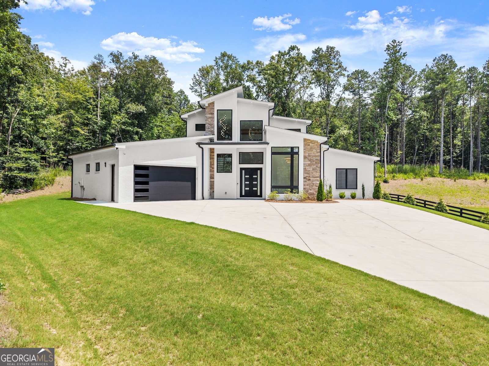 1676 Thomas Drive Hoschton - 13