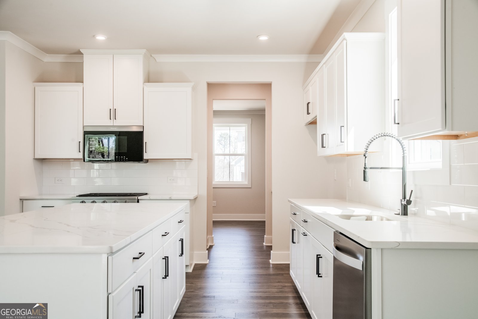 135 Henley Street Canton - 10