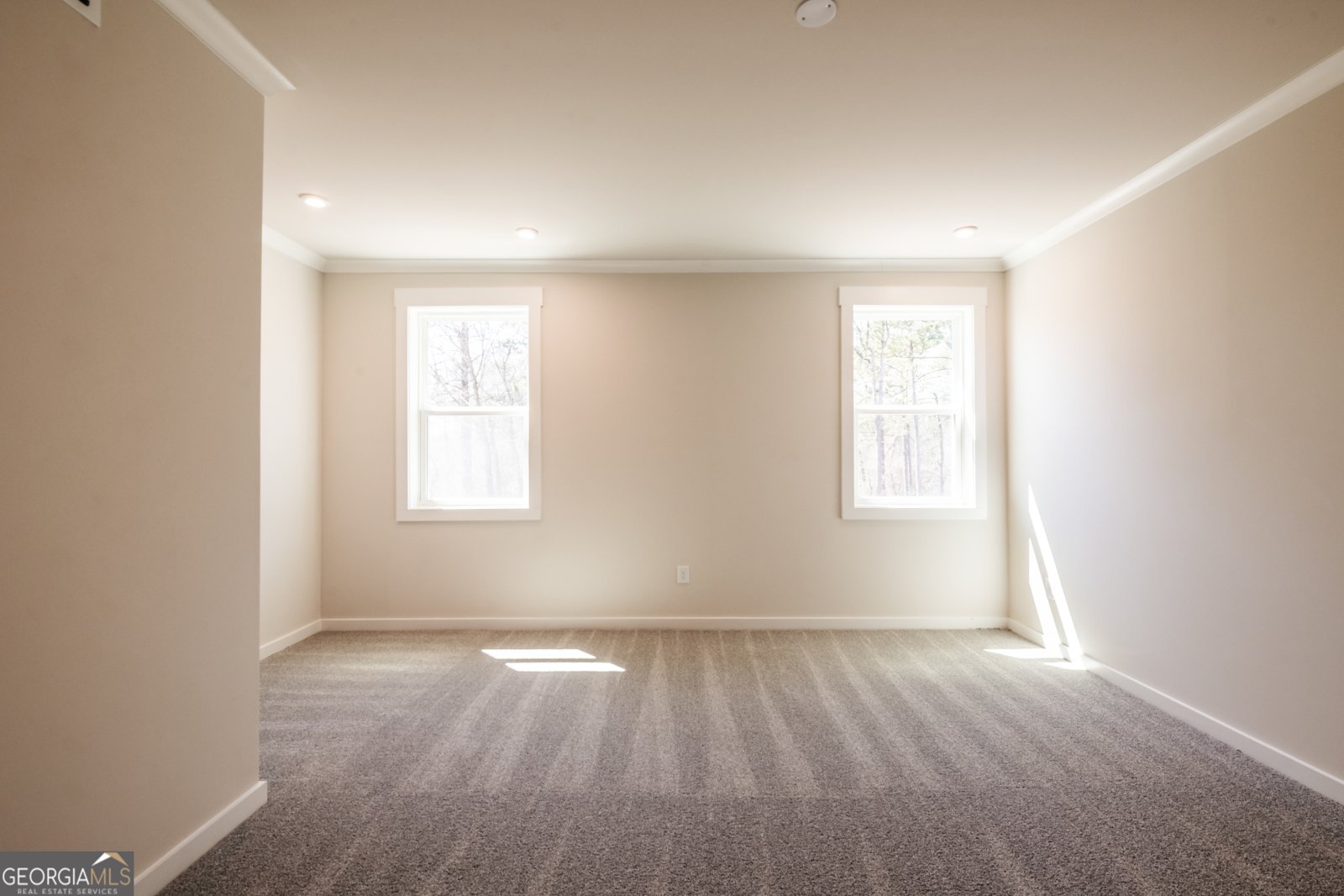 135 Henley Street Canton - 16