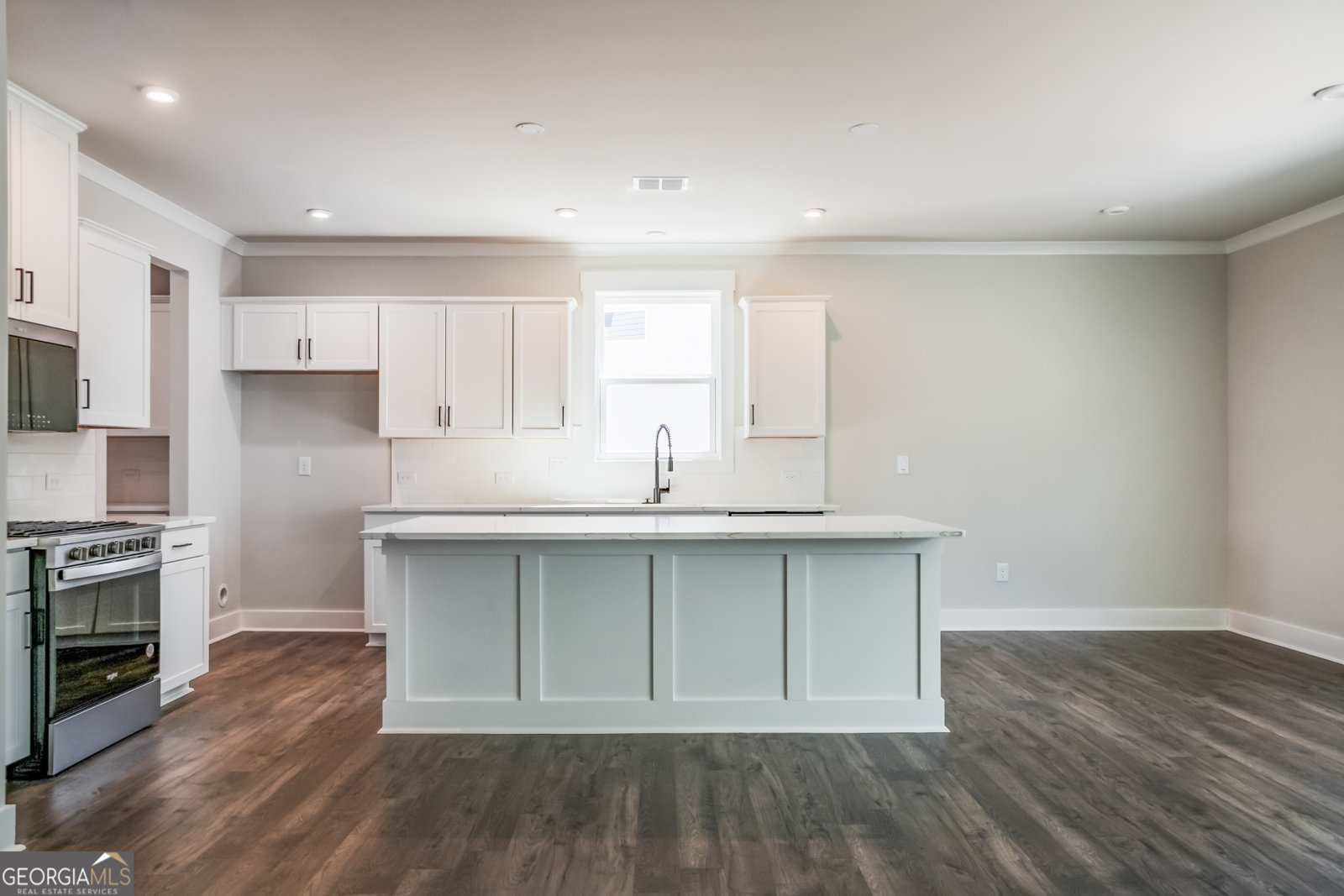 135 Henley Street Canton - 4