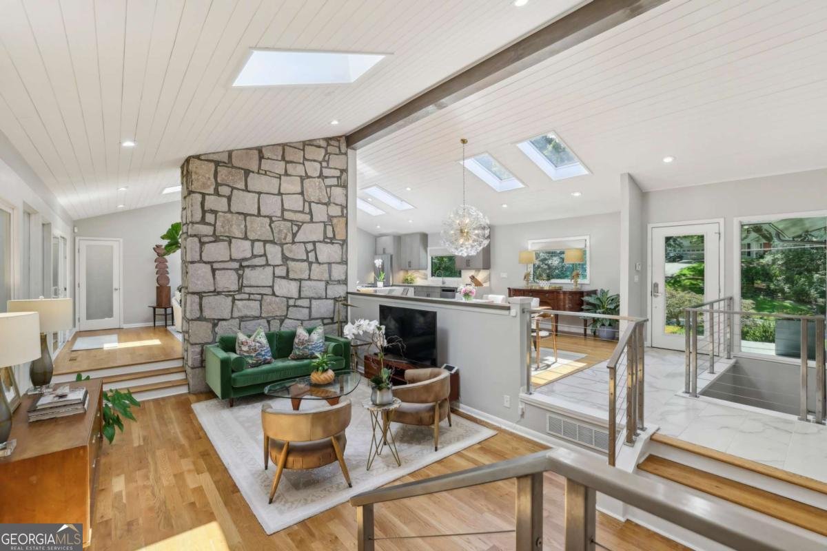 1060 Winding Creek Trail Atlanta - 17
