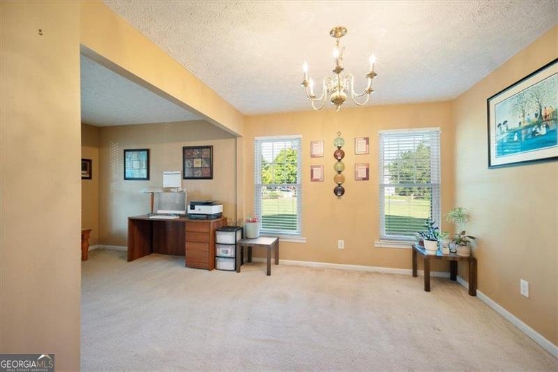 9562 LAKEVIEW Circle Union City - 10