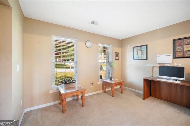 9562 LAKEVIEW Circle Union City - 12