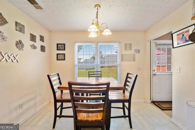 9562 LAKEVIEW Circle Union City - 15