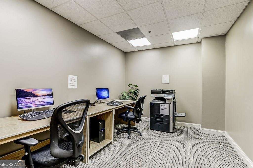 3481 Lakeside Drive Atlanta - 36