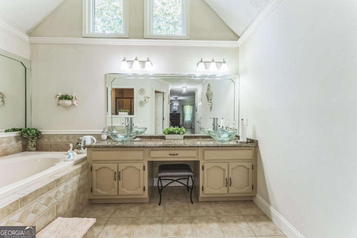 3057 Sweetwater Road Lithia Springs - 35