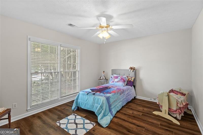 1082 SUNNY GLENN Court Lawrenceville - 18