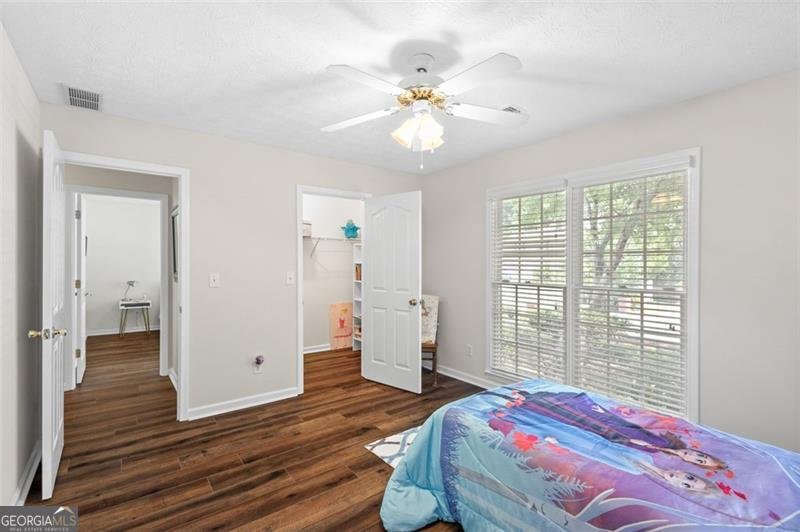 1082 SUNNY GLENN Court Lawrenceville - 26