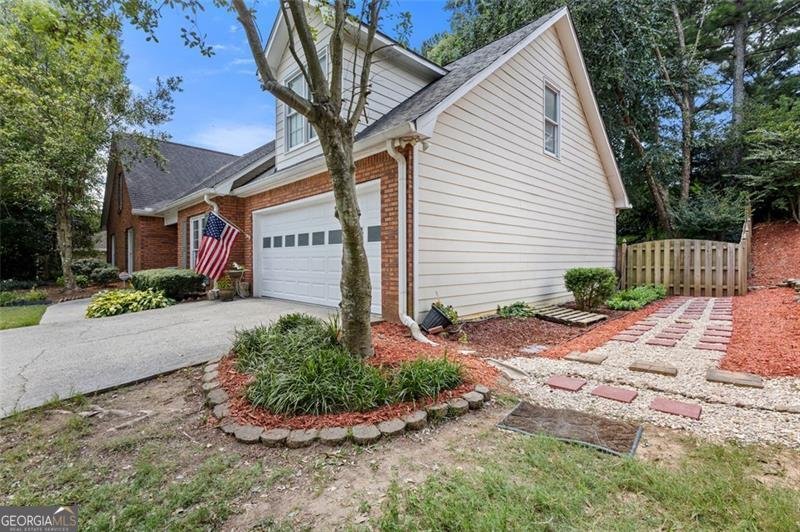 1082 SUNNY GLENN Court Lawrenceville - 4