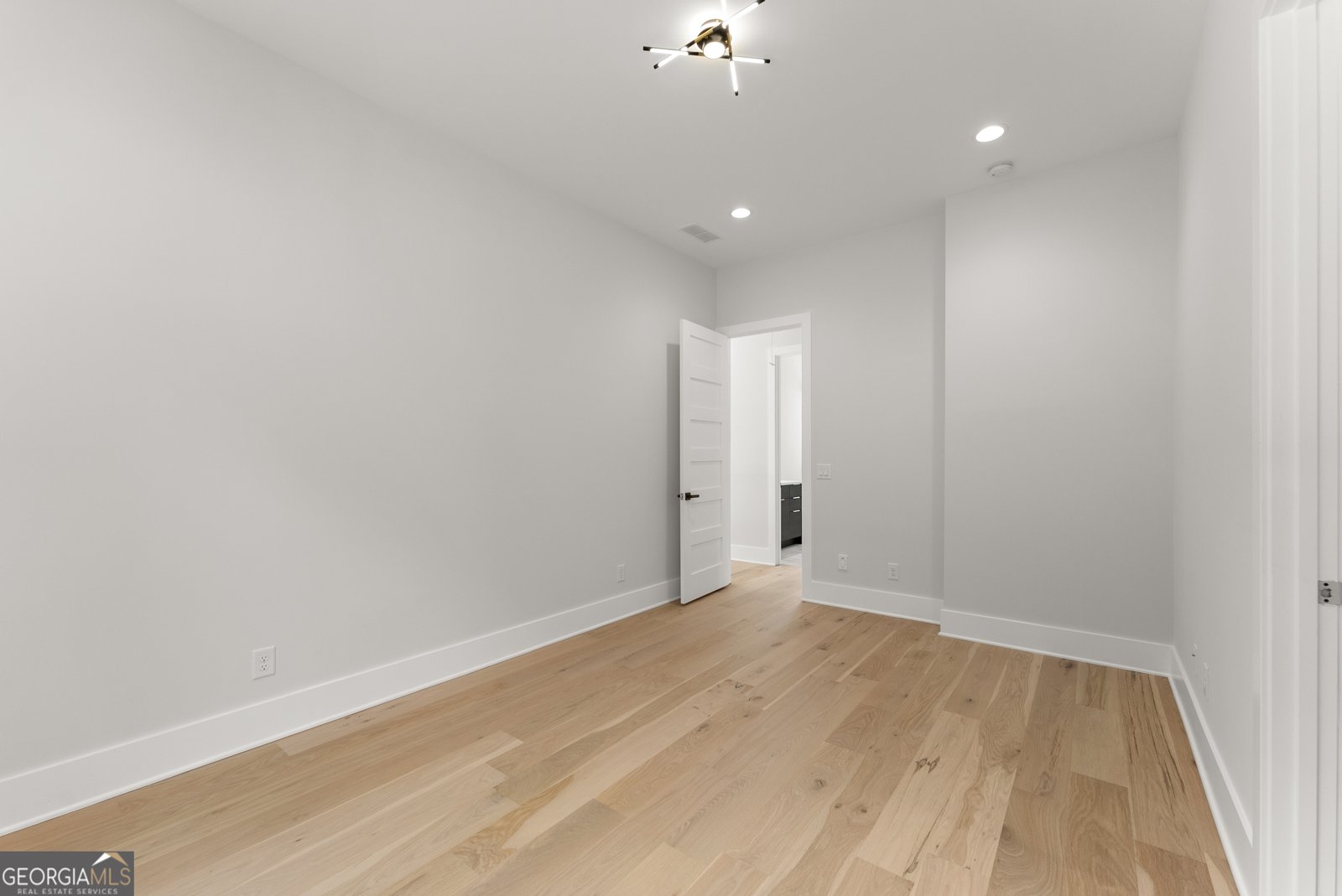 1678 Thomas Drive Hoschton - 39