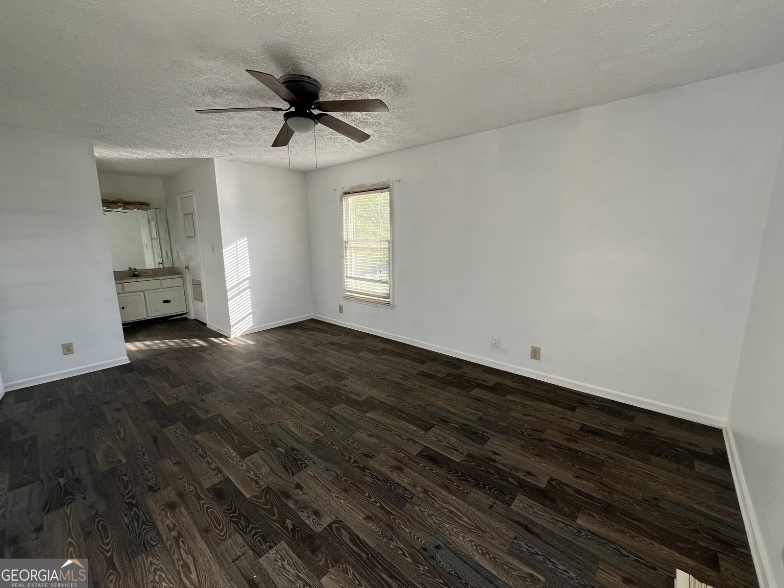 3187 Stratford Drive Macon - 27