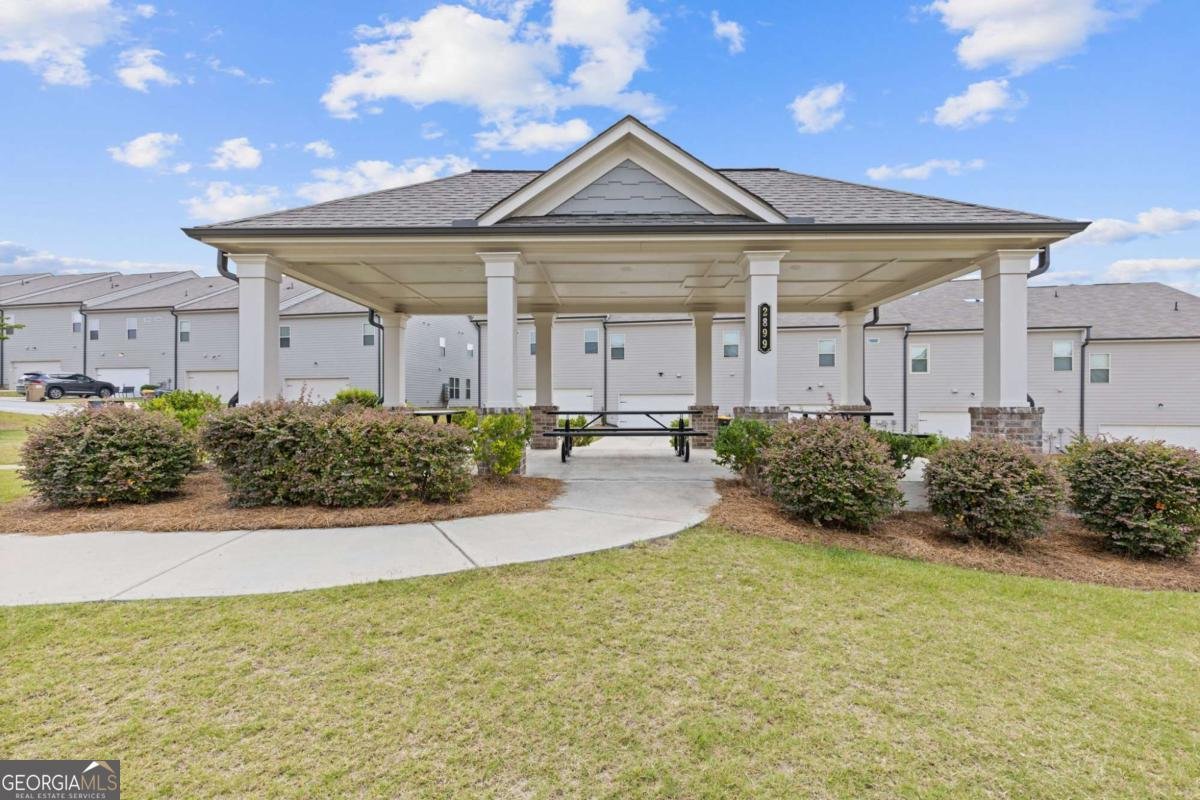 2904 Weyhill Trail Buford - 29