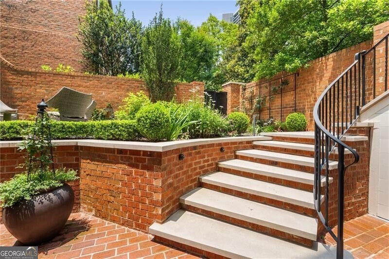 2615 Peachtree Road Atlanta - 12