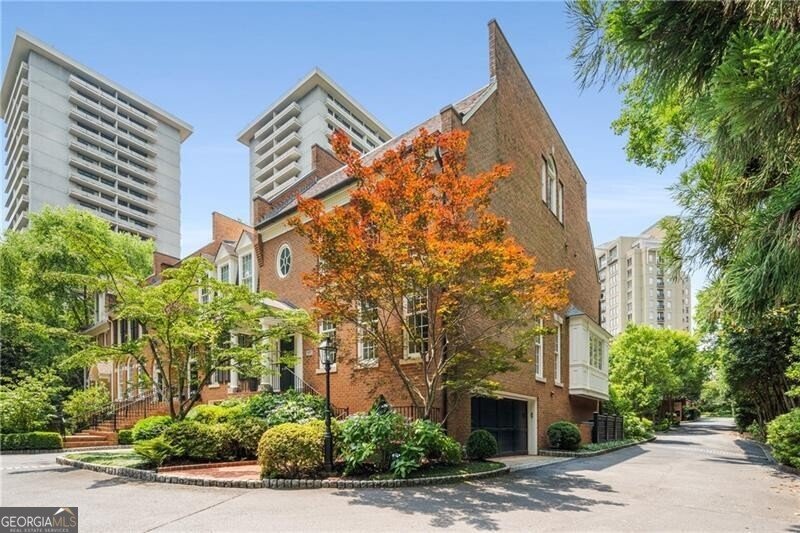 2615 Peachtree Road Atlanta - 16