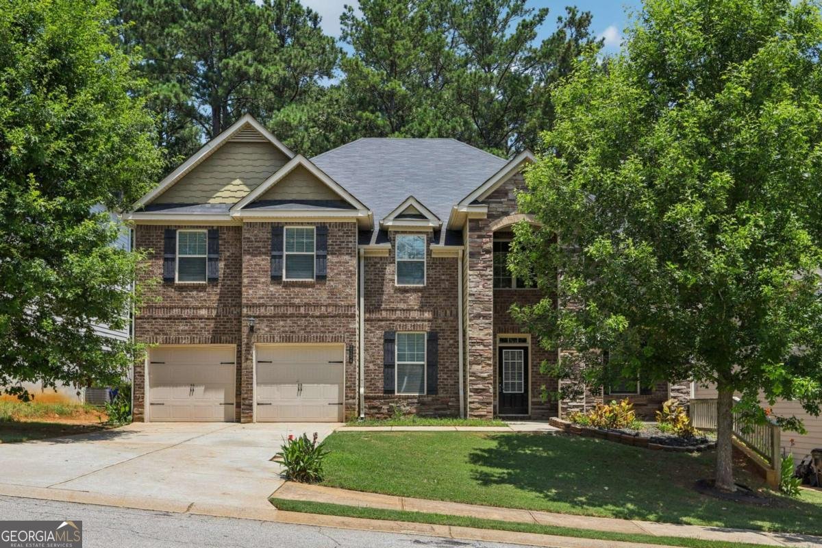 2194 Dodson Woods Drive Fairburn - 1