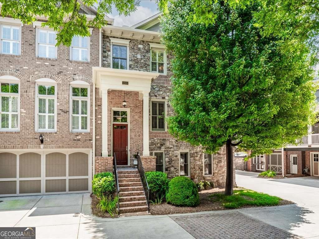 1105 Charles Towne Square Sandy Springs - 1