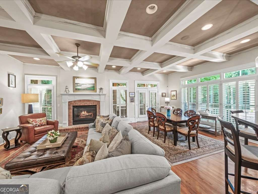 1105 Charles Towne Square Sandy Springs - 13