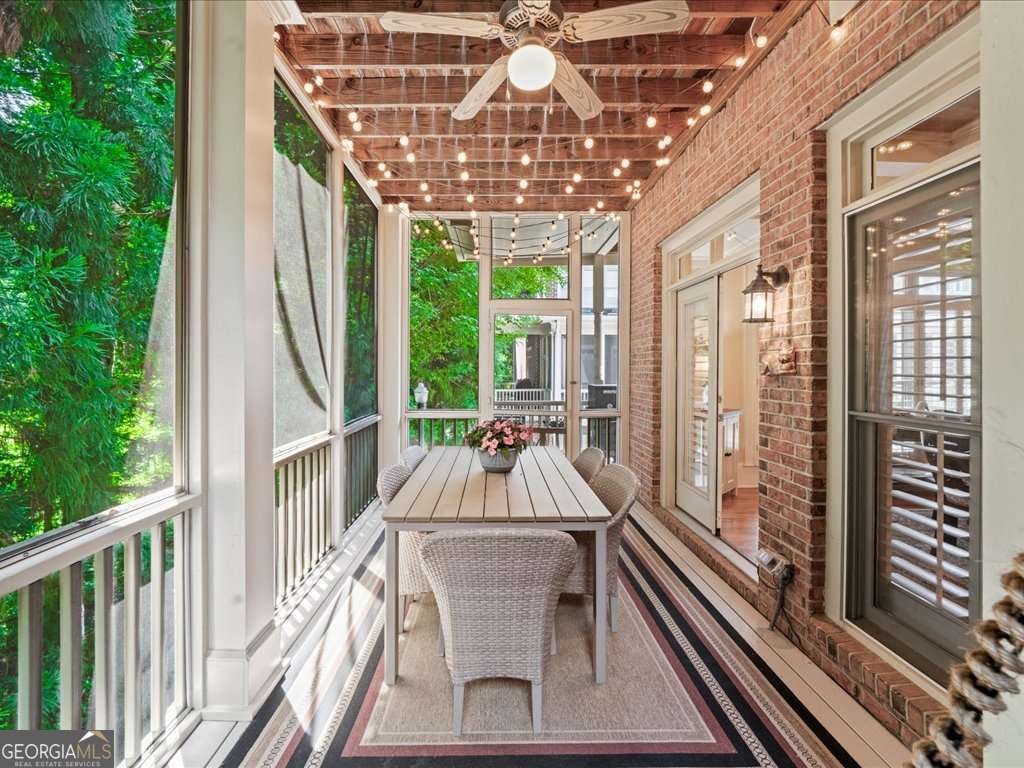 1105 Charles Towne Square Sandy Springs - 17
