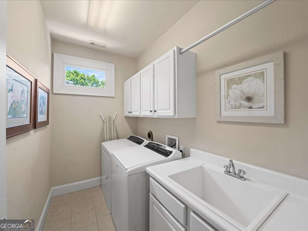 1105 Charles Towne Square Sandy Springs - 24
