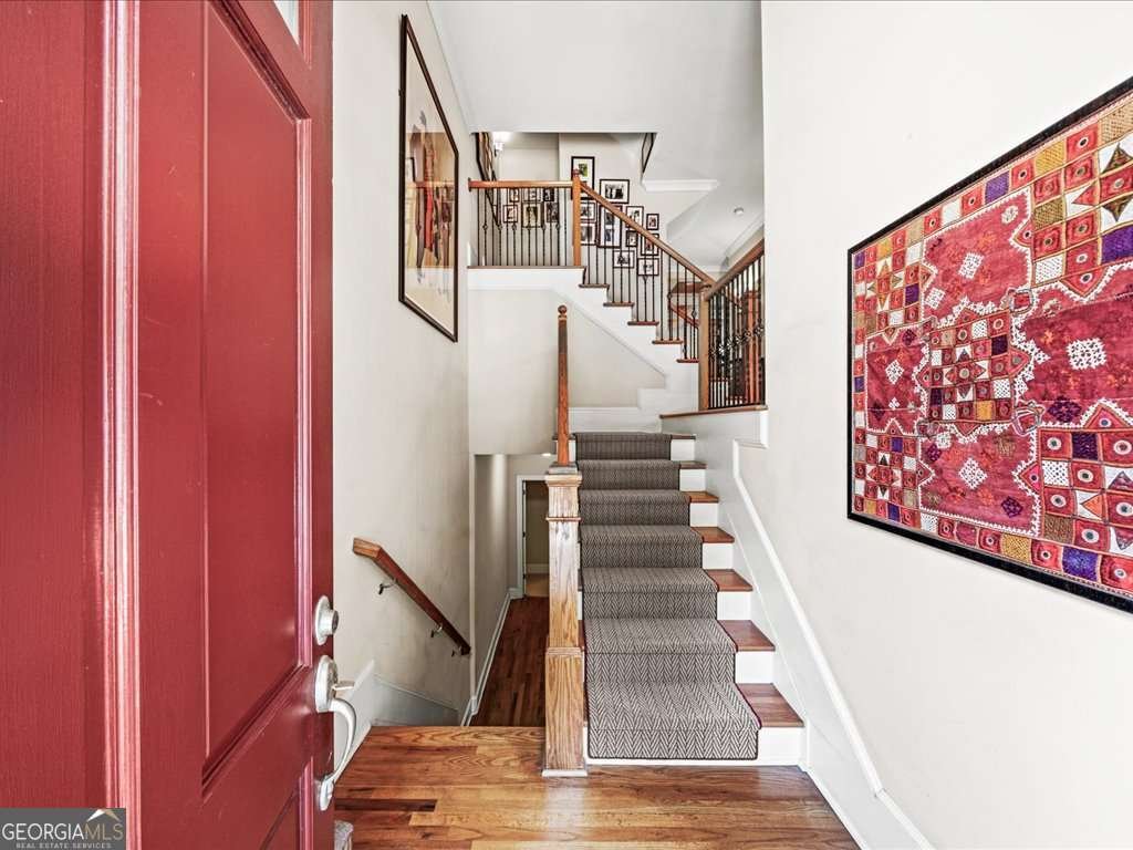 1105 Charles Towne Square Sandy Springs - 3