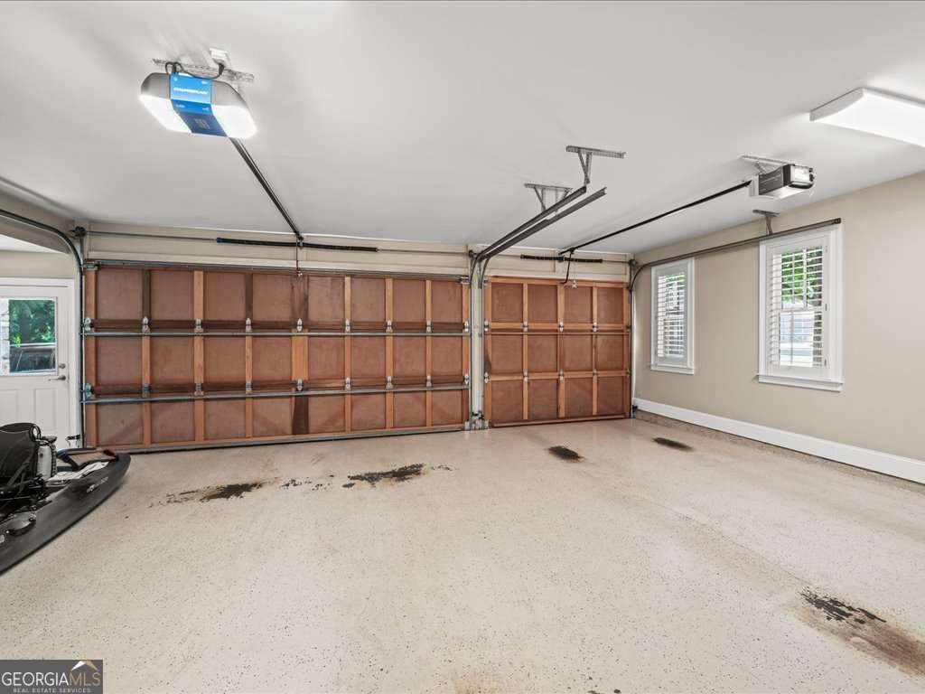1105 Charles Towne Square Sandy Springs - 38