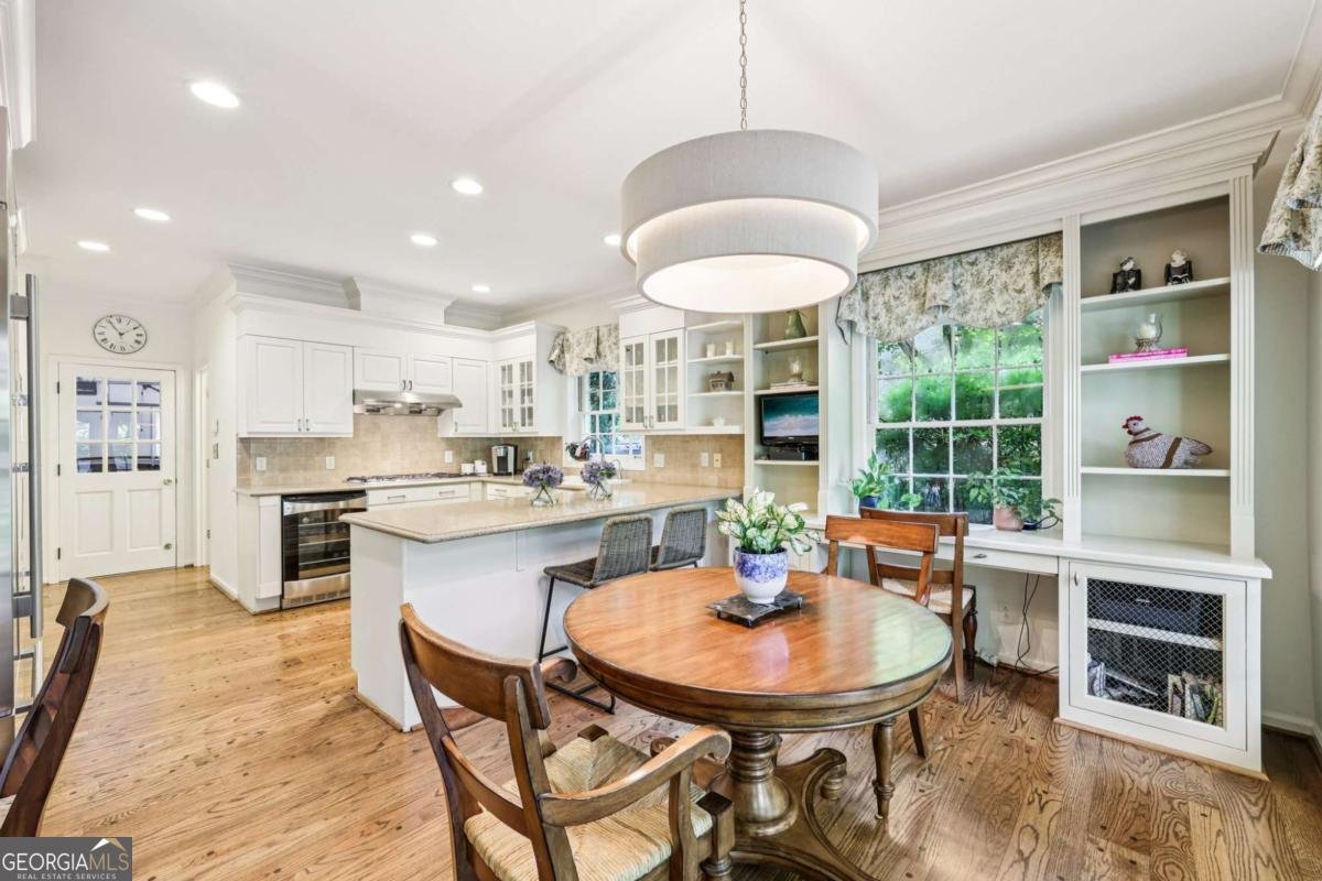 1382 Wesley Road Atlanta - 18