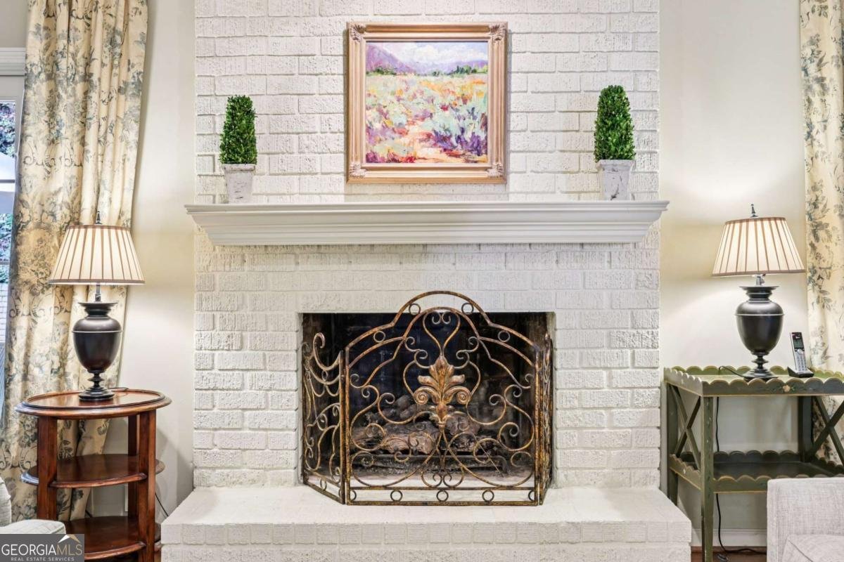 1382 Wesley Road Atlanta - 23