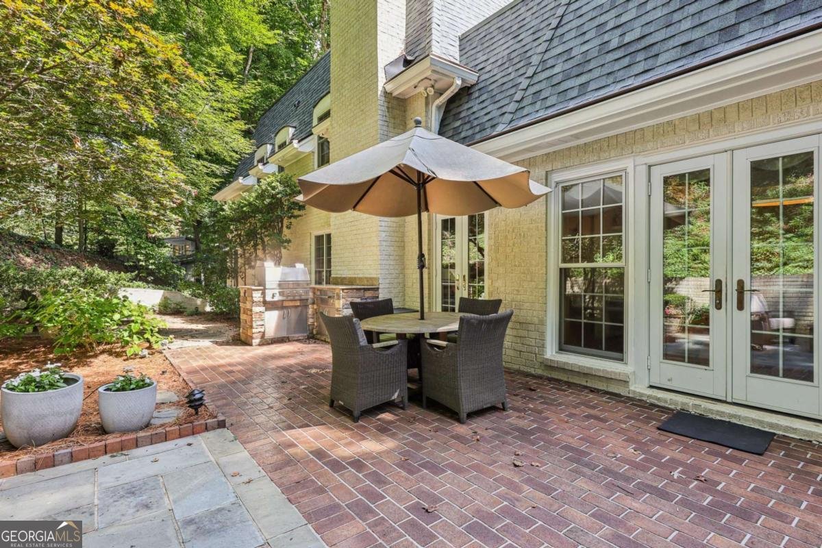 1382 Wesley Road Atlanta - 3