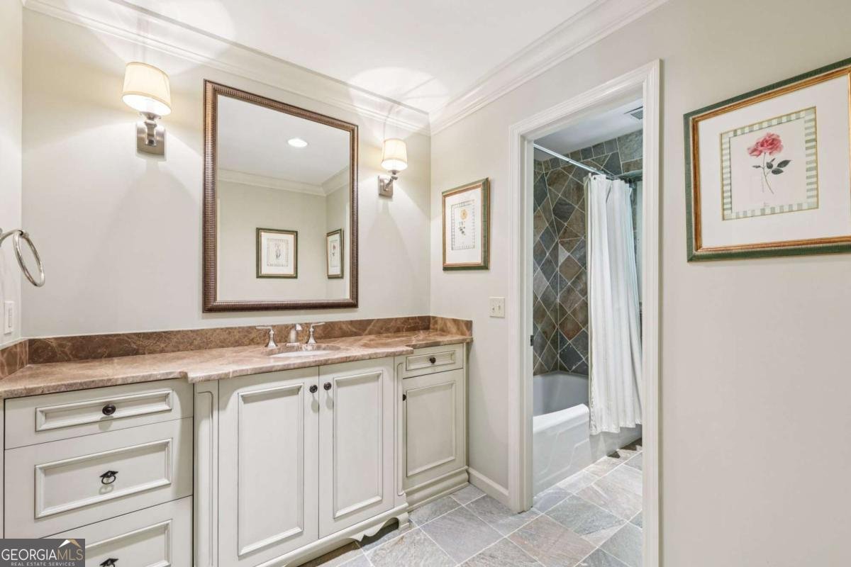 1382 Wesley Road Atlanta - 45