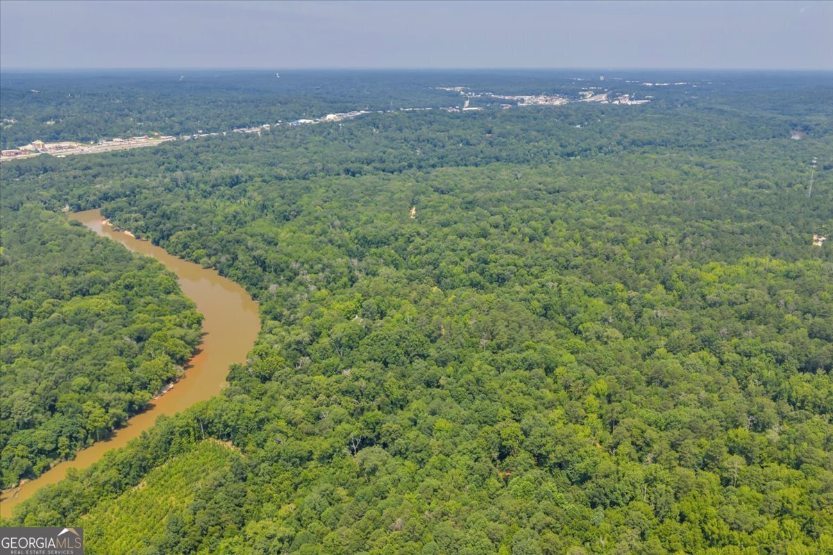 322 Riverbend Court Macon - 23