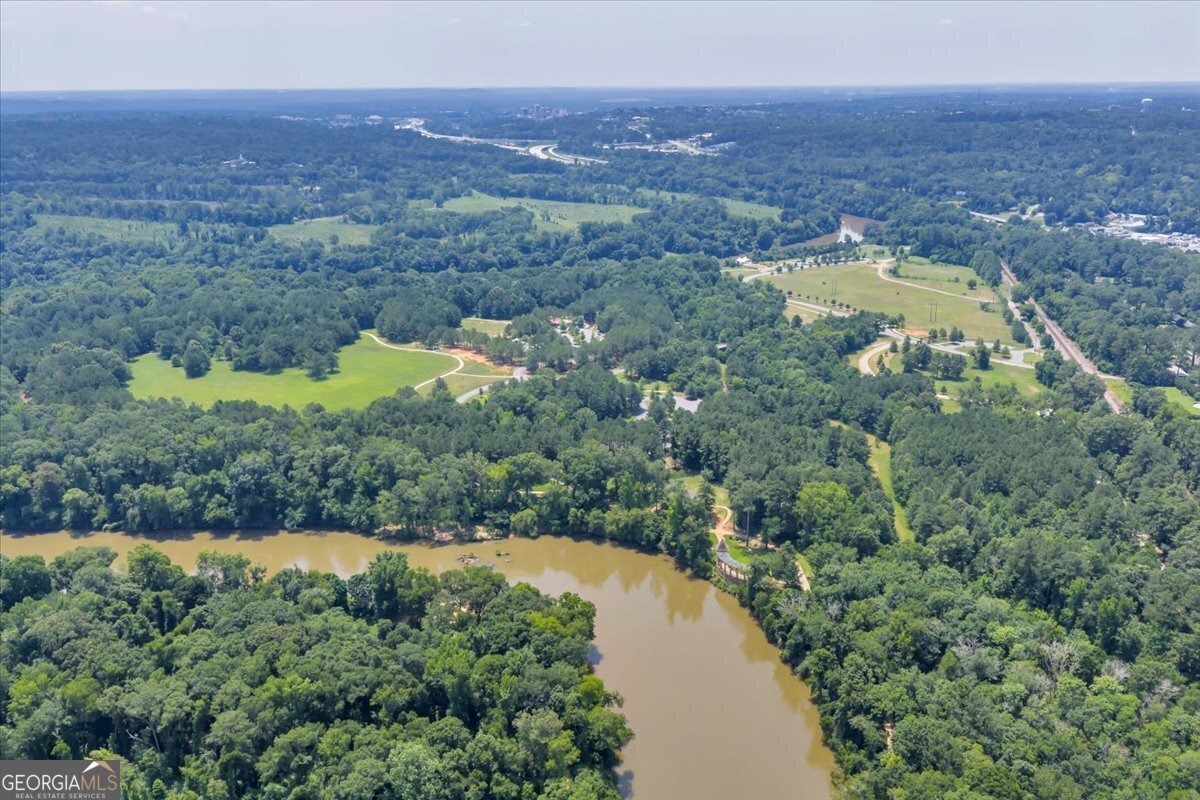322 Riverbend Court Macon - 30