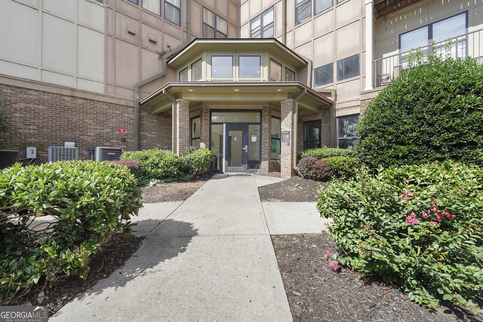 898 Oak Street Atlanta - 1