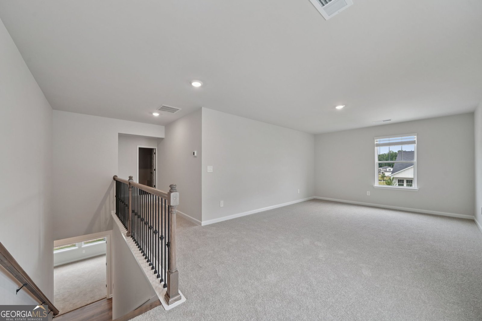 2889 SWEET RED CIRCLE Circle Braselton - 25