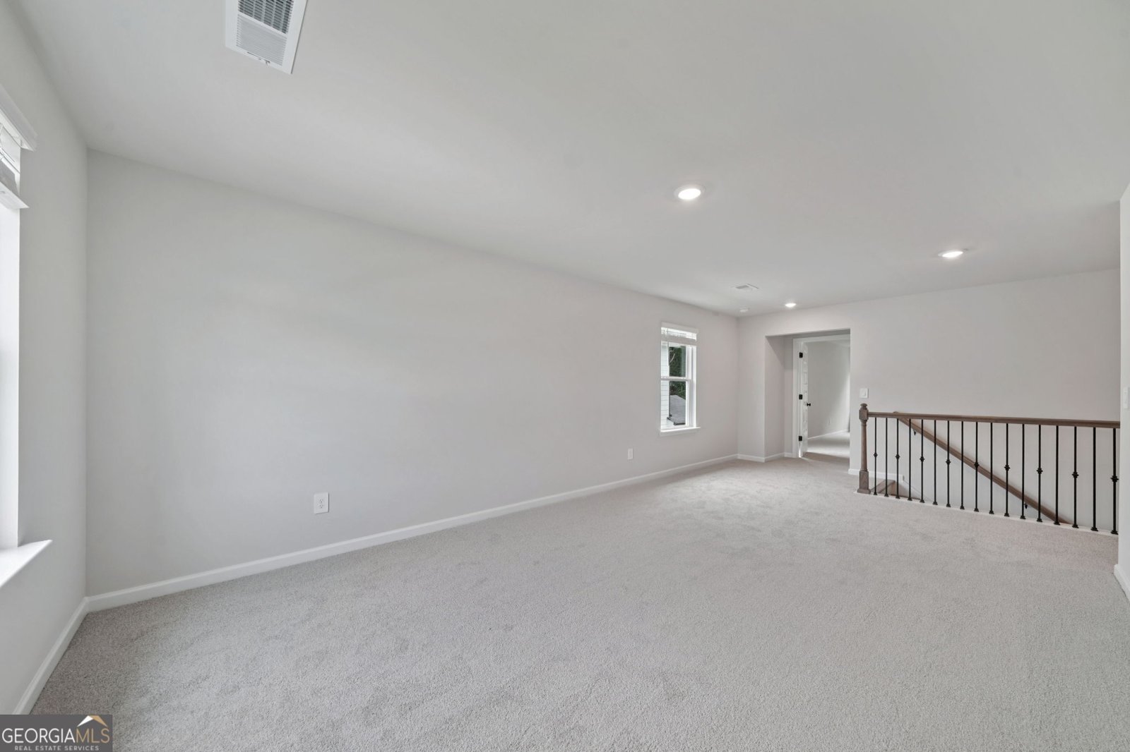 2889 SWEET RED CIRCLE Circle Braselton - 26