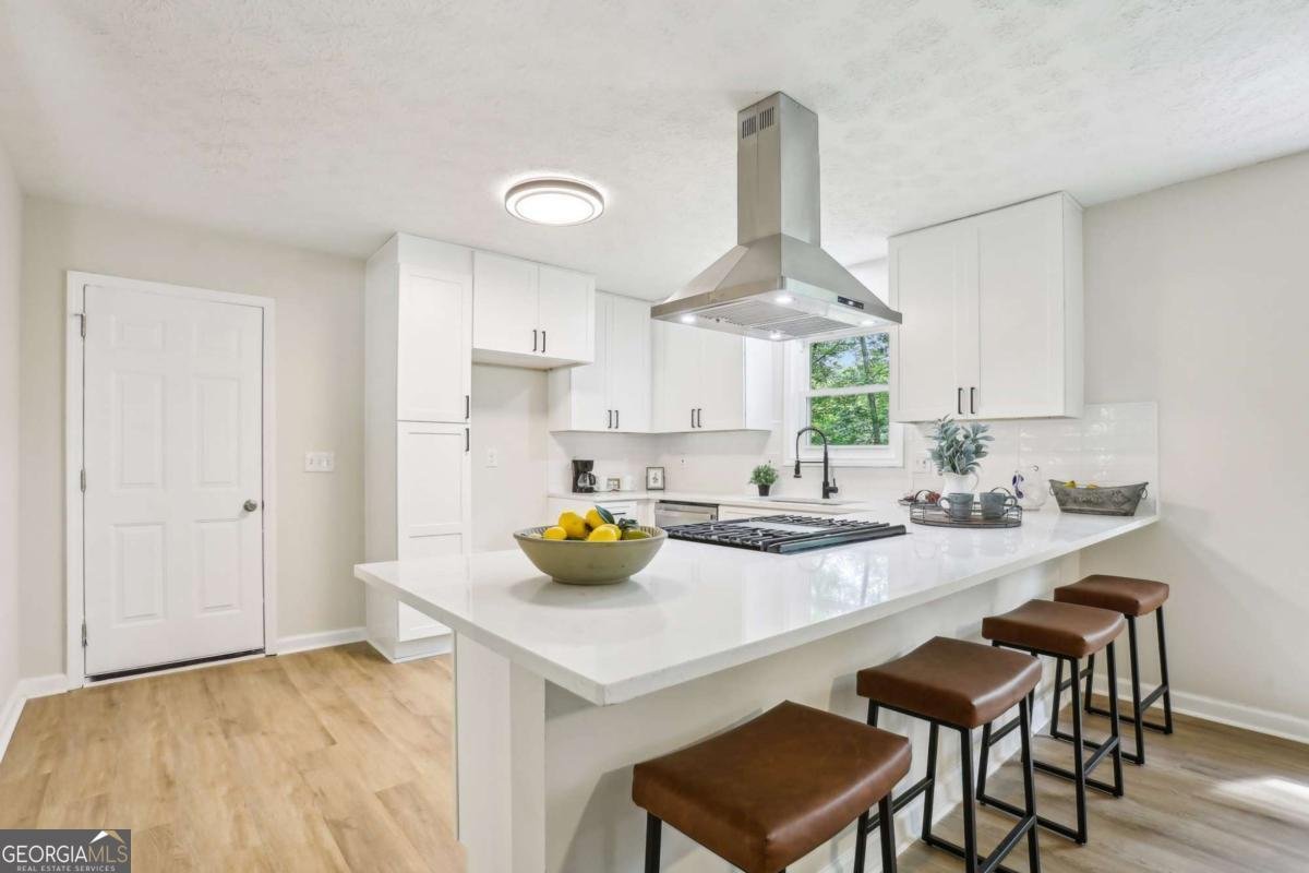 218 Deerwood Court Smyrna - 3