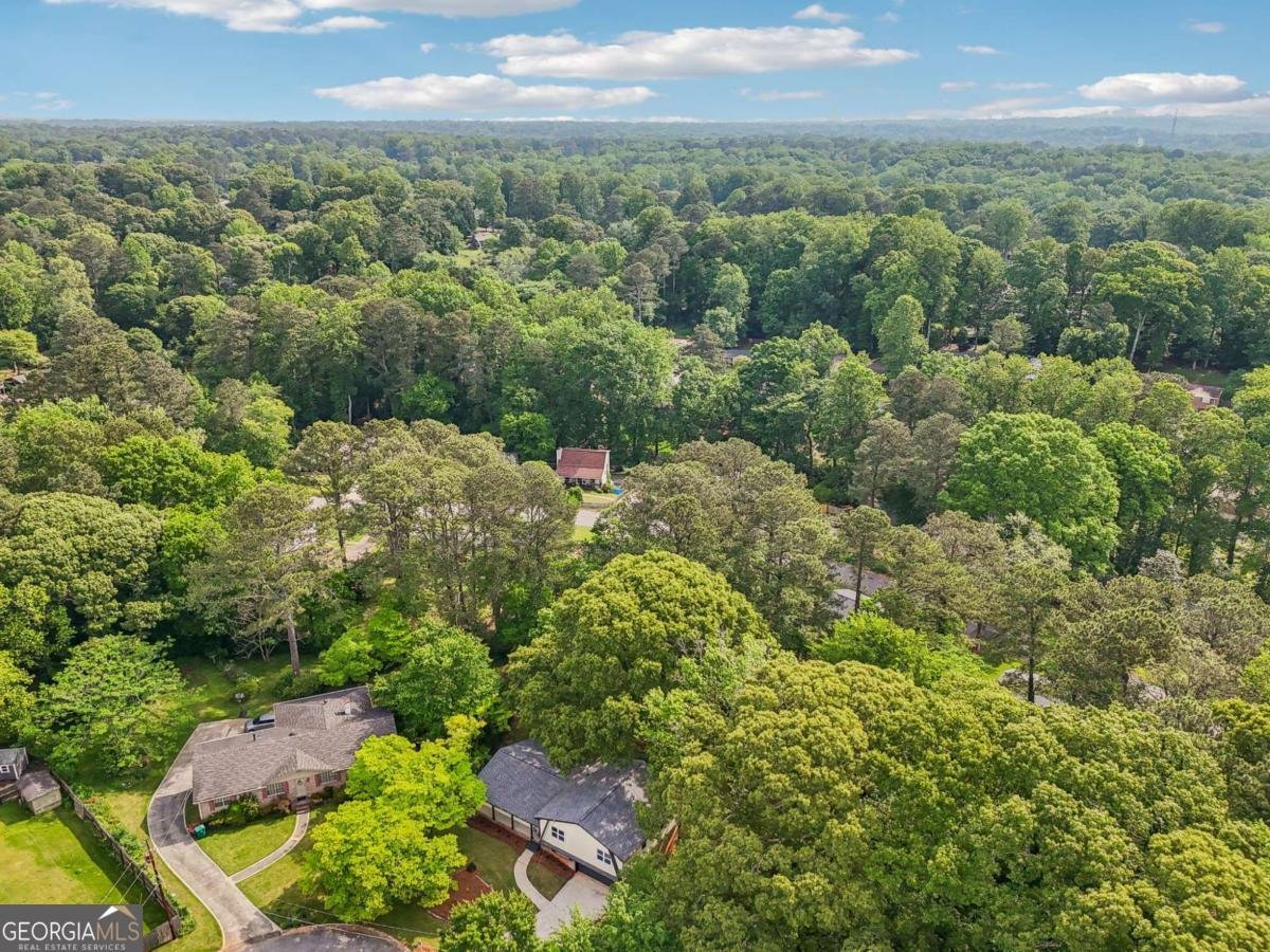 218 Deerwood Court Smyrna - 34
