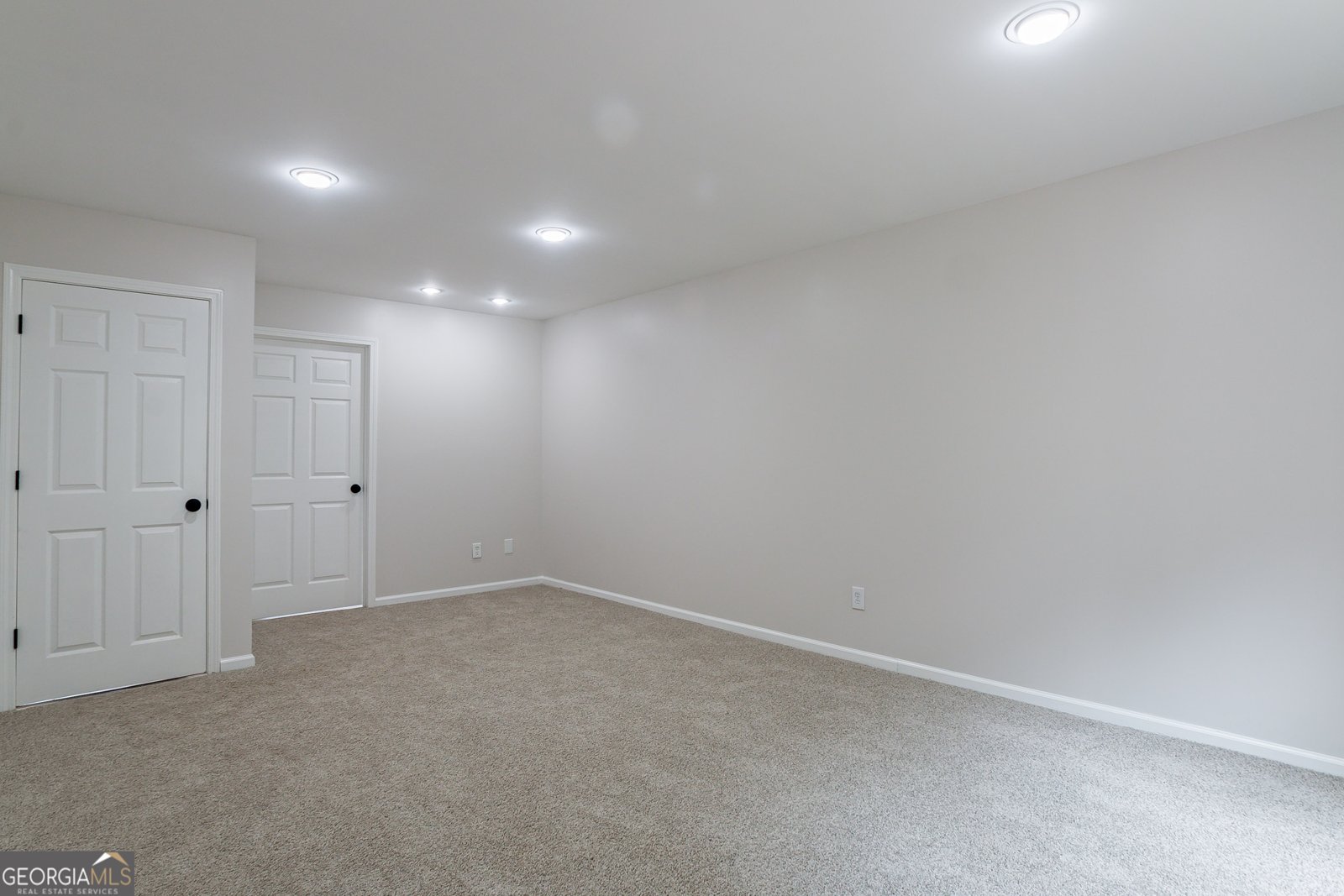 8265 Shadow Creek Drive Bethlehem - 16