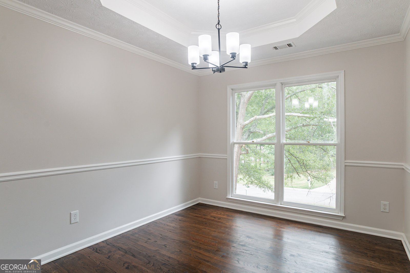 8265 Shadow Creek Drive Bethlehem - 8
