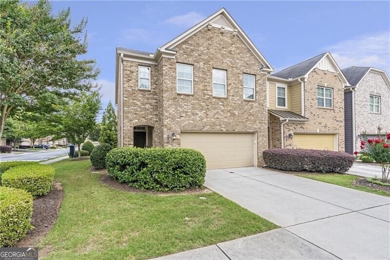 2193 HILLVIEW Drive Brookhaven - 1