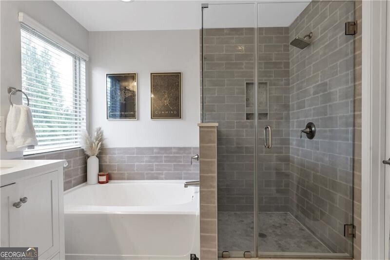 2193 HILLVIEW Drive Brookhaven - 25