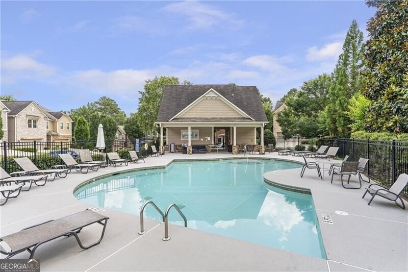 2193 HILLVIEW Drive Brookhaven - 34