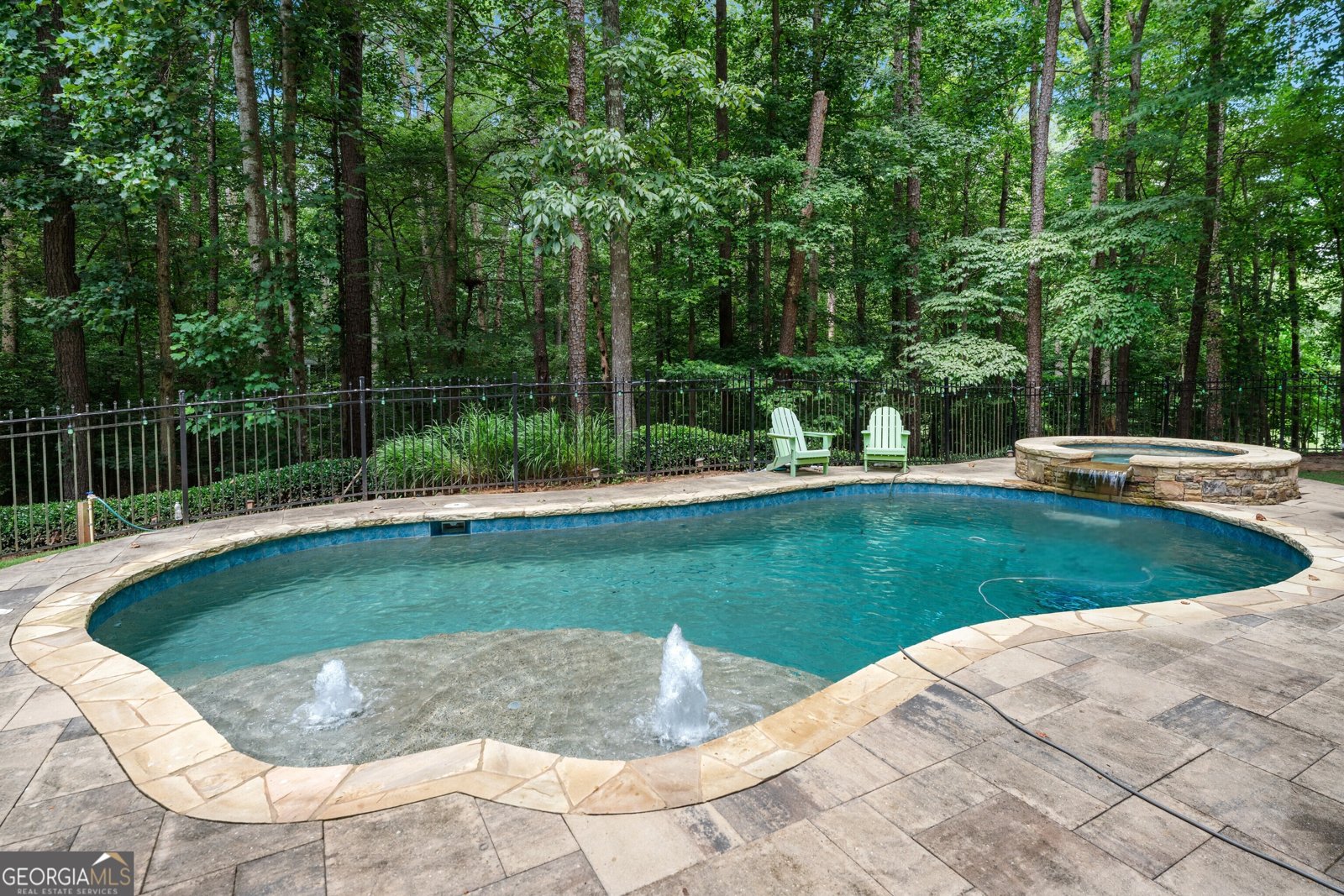 5041 Towne Lake Hills Woodstock - 1