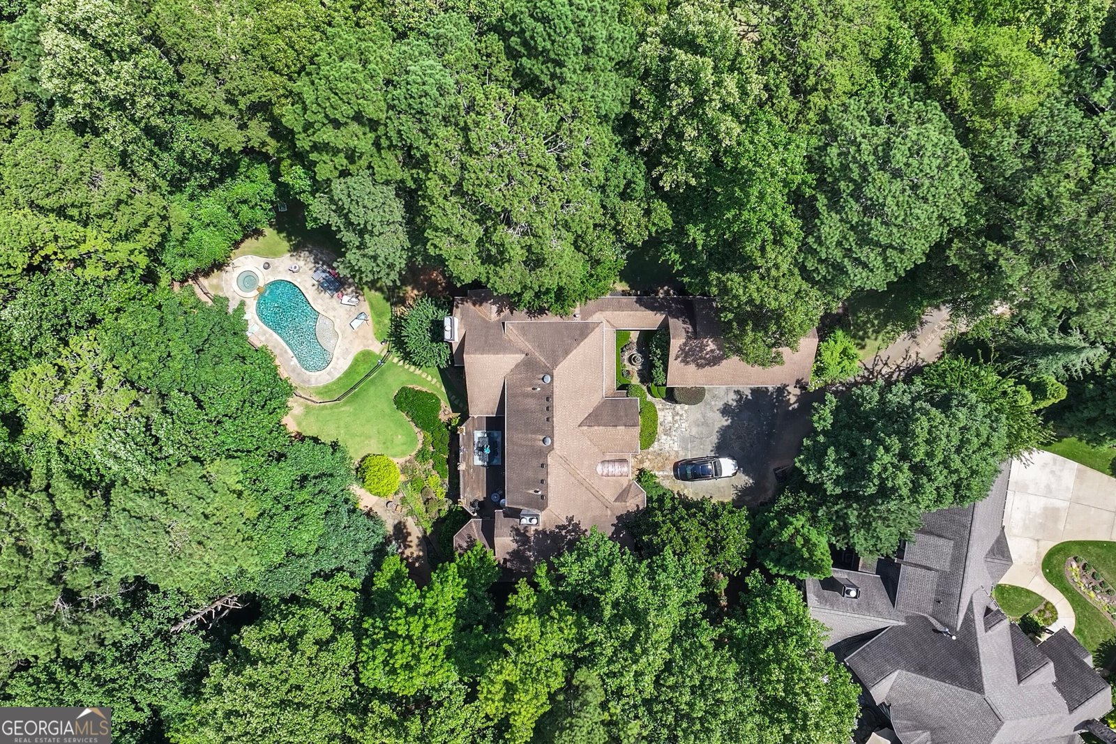 5041 Towne Lake Hills Woodstock - 10