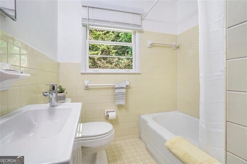 1706 REMINGTON Road Atlanta - 17