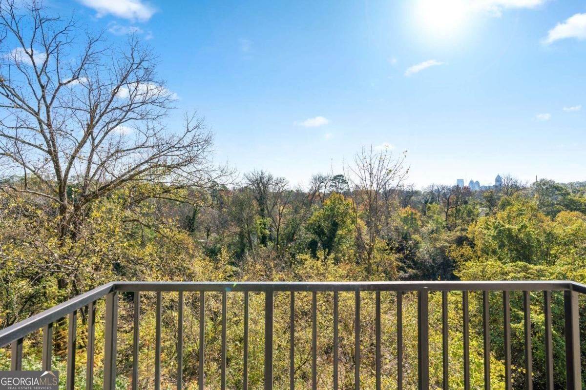 2277 Peachtree Road Atlanta - 17