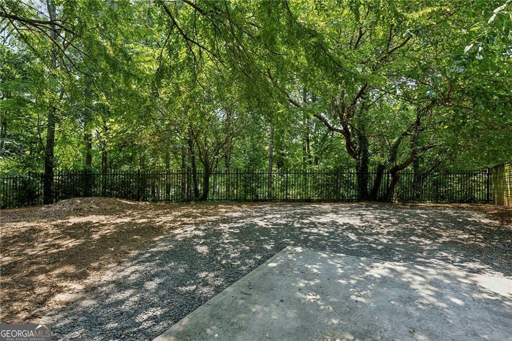 575 Highland Avenue Atlanta - 44