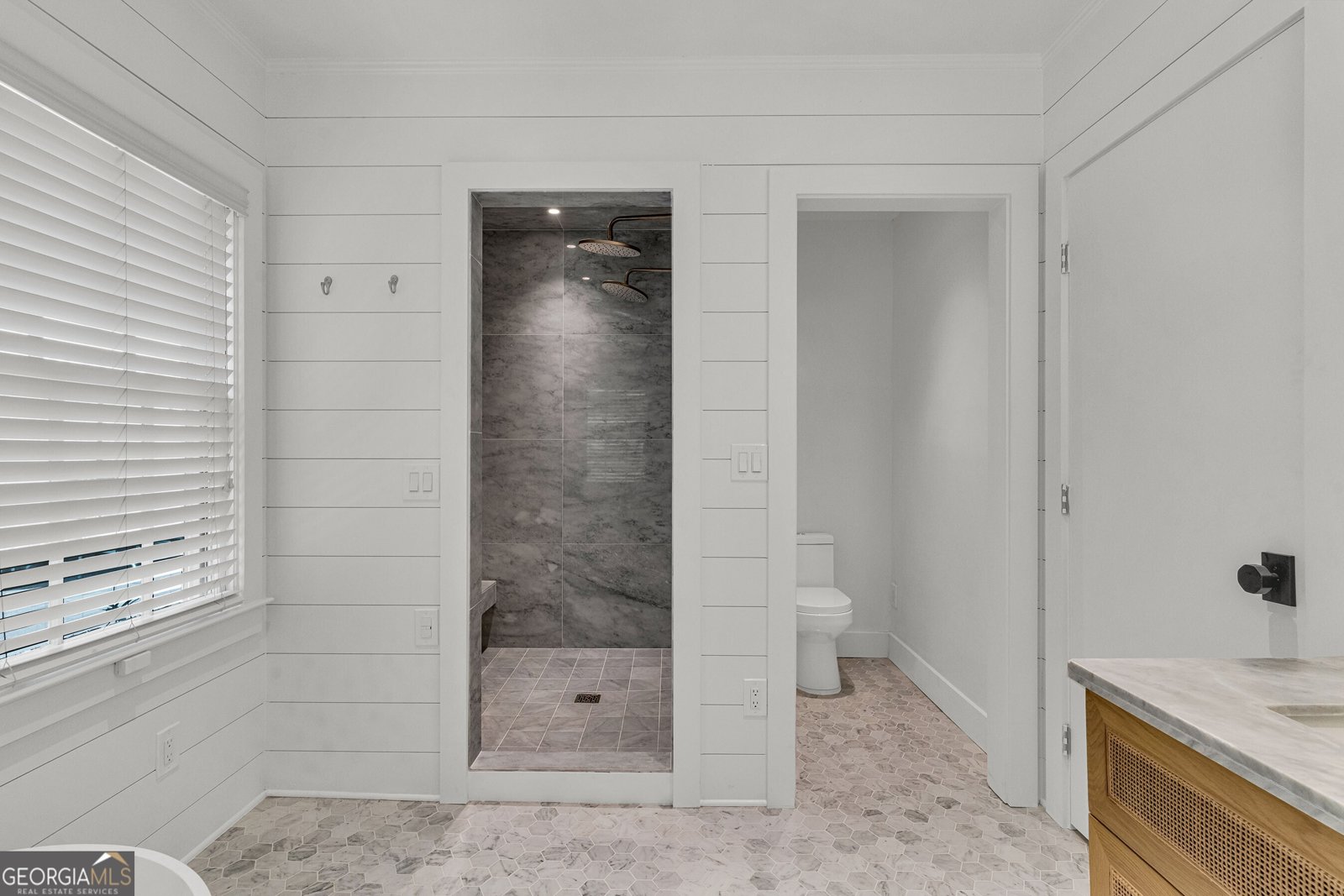 568 Wesley Road Atlanta - 27