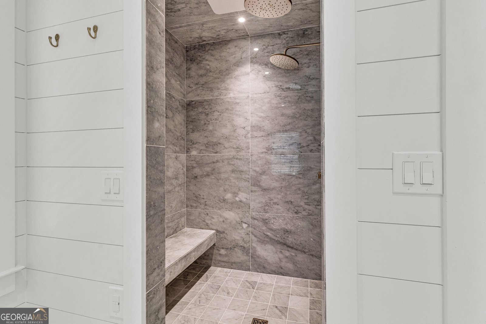 568 Wesley Road Atlanta - 28